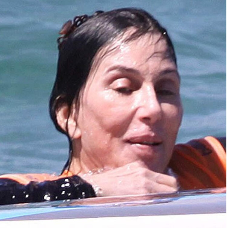 Braless Cher In Wet Clothes The New Scandalous Photos Of Cher Came