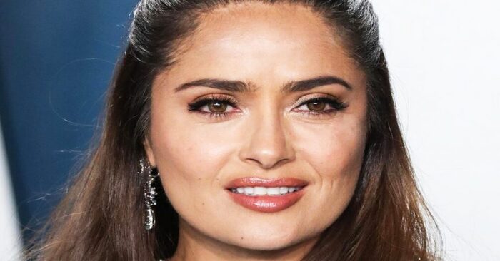  Amazing resemblance to mom: 14-year-old daughter of Salma Hayek charmed fans of her star mom