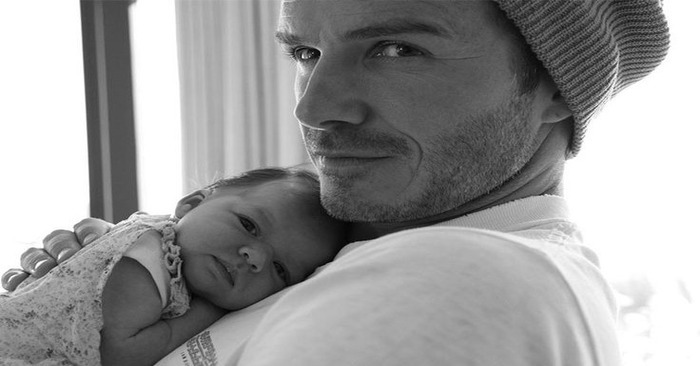  A few minutes of tenderness: here are the most adorable celebrity babies