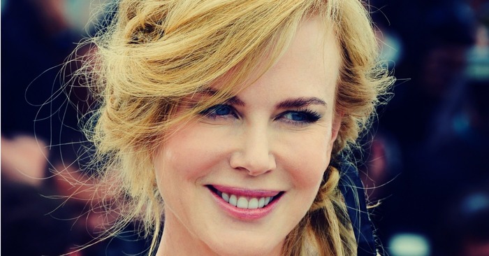  Like a doll: Nicole Kidman had plastic surgery after that she looks very young