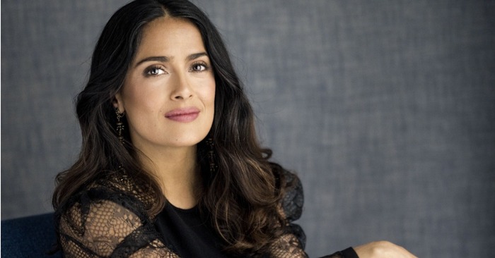  It’s really unbelievable that she is already 55: Salma Hayek still looks chic and attractive