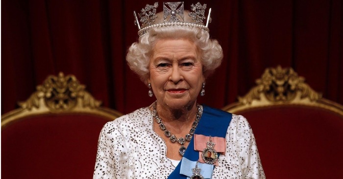  Here is her beauty: this is how Queen Elizabeth II looked like, she was still young