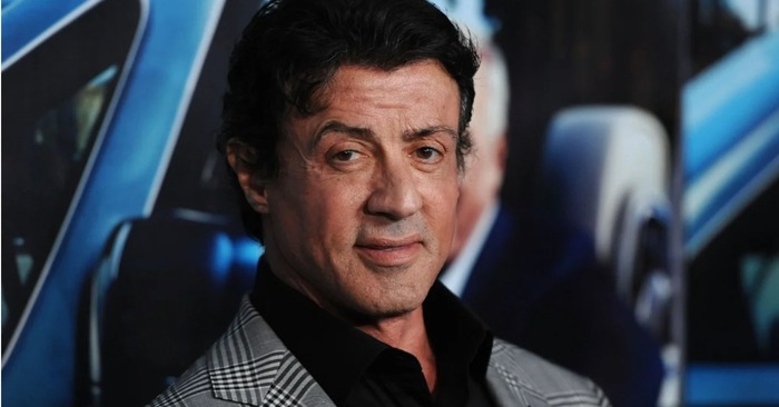  Recently, Stallone showed family pictures with his beloved wife and beautiful heirs