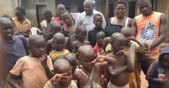  This mother is a real heroine: a single mother from Uganda raises 38 children by herself
