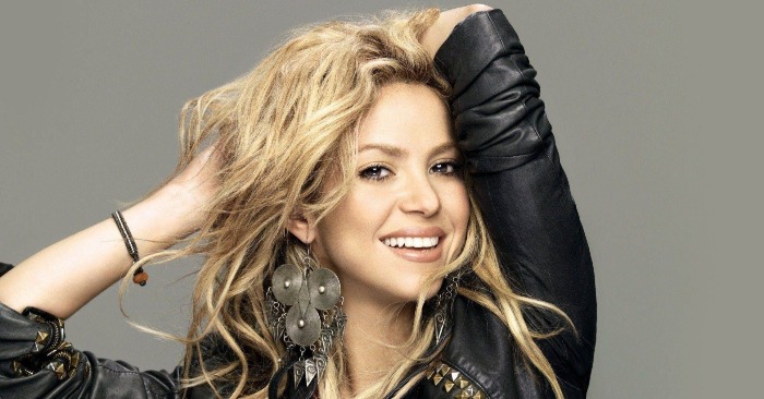 What is this dress: after the divorce, wonderful Shakira was photographed in transparent clothes