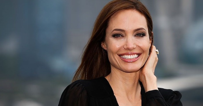  A Glimpse into Angelina Jolie’s Social Life: Spotting Her with a Rothschild Family Member
