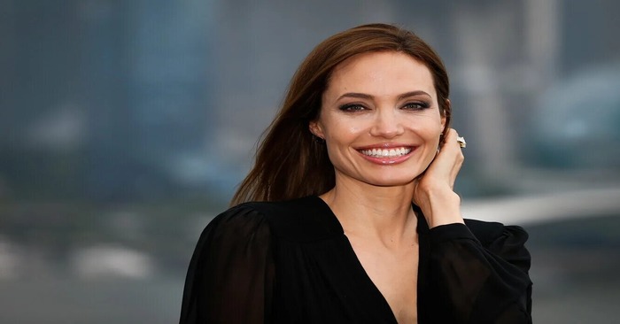  «What years have done to the world’s prettiest woman!»: The new paparazzi photos of Jolie raised questions
