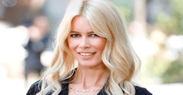 «How is it possible to have a body like this at 53?»: Claudia Schiffer proved that age is just a number for her