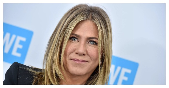  Rachel from «Friends» as a kid with dark hair! Aniston showed what she looked like as a child