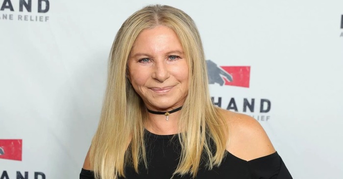  «Her emotional reply to haters!»: Here is Streisand’s response  to those who criticized her aged look