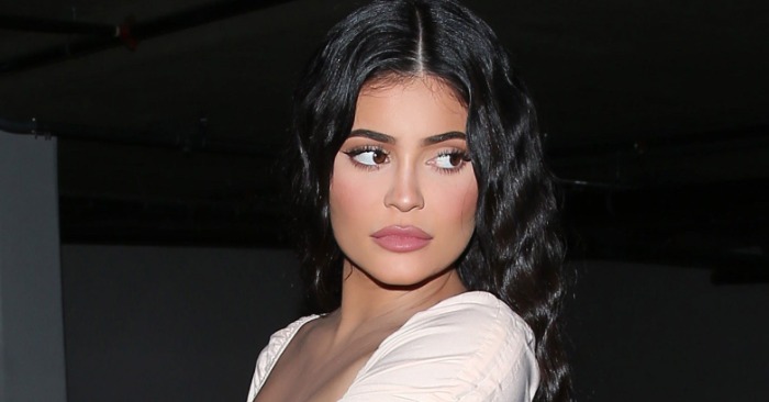  «Doesn’t look like herself at all» Kylie Jenner appeared with an ordinary look, which confused fans