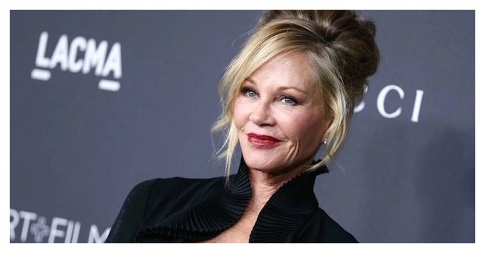  «Banderas, look what you lost!» Camera lenses captured 66-year-old Melanie Griffith’s dream body