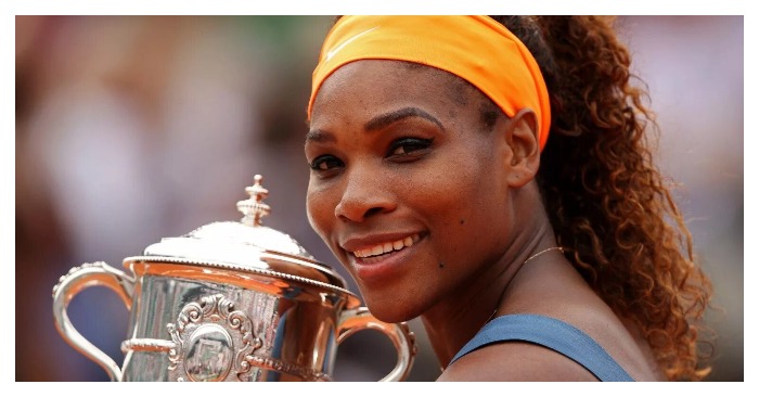  «What is wrong with her eyebrows?» Williams’ latest photos resulted in mixed reactions