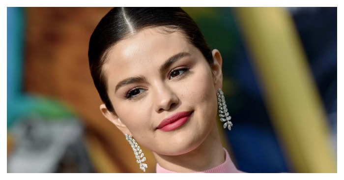  «Where is our Selena?» The unedited photos of rounded Gomez from vacation are making headlines