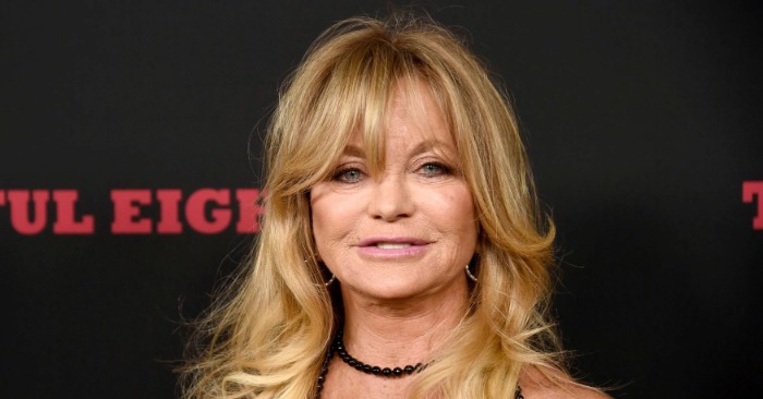  «How can we unsee this?» Curious paparazzi capture Goldie Hawn in a bikini and storm the network