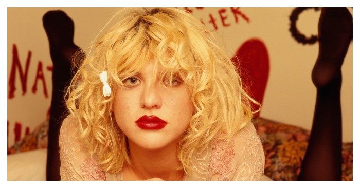  «Greasy hair and depressed look!» This is what depression has done to Courtney Love