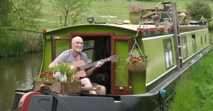  The 57-foot narrow boat was built by this man who became his refuge and the result is amazing