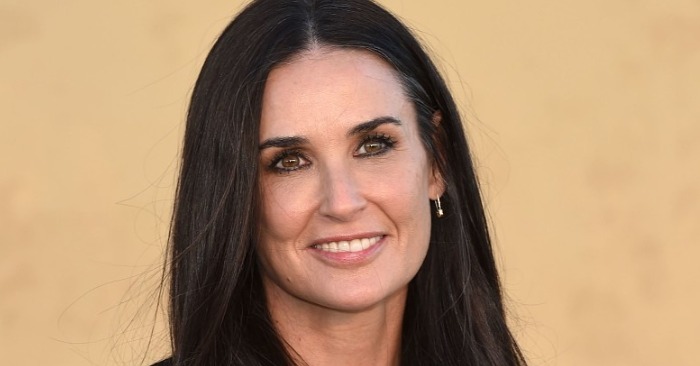  «Reason for envy!» Demi Moore at 60 shared photos in a bikini and stunned everyone with her figure