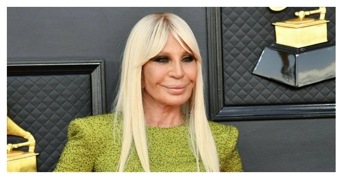 «Before plastic surgery disaster!» Not everyone knows what Versace ...