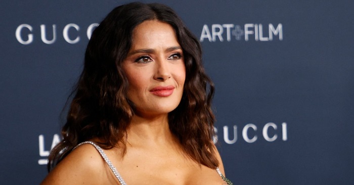  «The Mexican doll never ages!» Several shots of unique Salma Hayek left no one indifferent