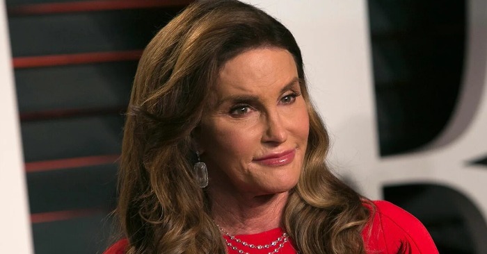  «Poses in a bikini top!» This is how formerly known Bruce Jenner looks and lives now as Caitlyn
