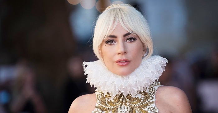  «Apparently she’s in terrible condition!» Fans criticized new random photos of thinner Lady Gaga