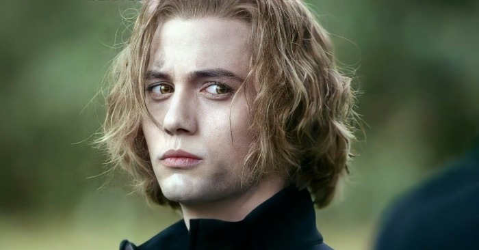  «Years have changed him!» Fans didn’t recognize the «Twilight» star Jackson Rathbone in the new photos