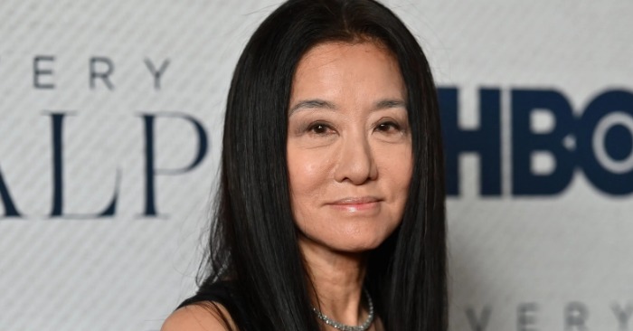  «It should be illegal to look so good at 74!» Wang shows how to age with grace and dignity