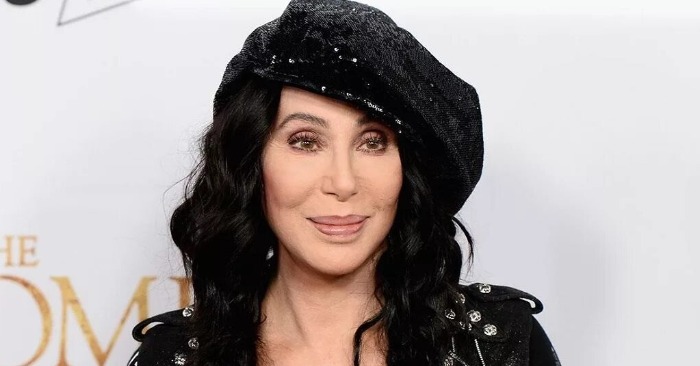  «About crazy love life and cosmetic surgery journey!» Mind-blowing details about Cher that will leave everyone speechless