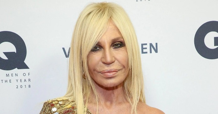  «From a beauty into a human waxwork!» This is what Versace looked like before her plastic surgery transformation