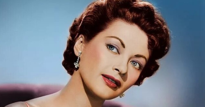  Lily from «The Munsters» through years! Here is everything to know about Yvonne De Carlo’s life and career
