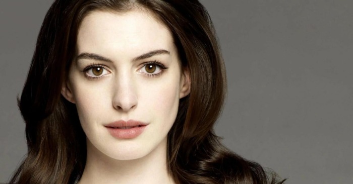  «What has she done to her face?» Anne Hathaway’s appearance at a recent star-stubbed event sparked reaction