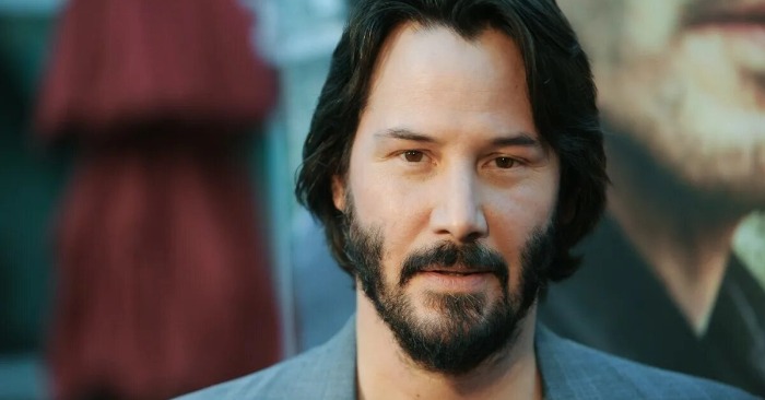  «His girlfriend can’t even stand next to her!» What Keanu Reeves’s mother looks like deserves our attention