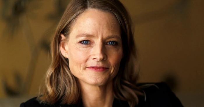  «I don’t want my 20s back!» Jodie Foster gets candid about embracing natural ageing and brings things to a new level