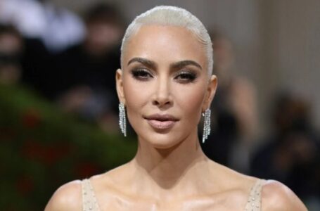 «Did she get her ribs removed or what?» All the eyes at the 2024 Met Gala were on Kim Kardashian