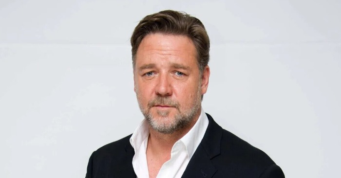  «Look what you lost, Danielle!» Russell Crowe brings his girlfriend to a show and confirms the rumors