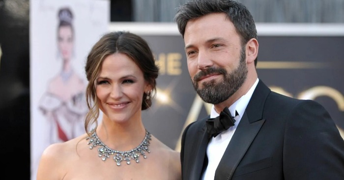  «Affleck must be jealous!» Garner and her new boyfriend get spotted during a romantic moment