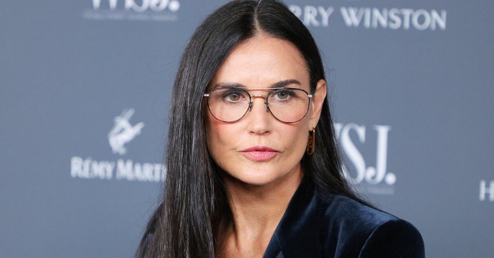  «My mom sold me for $500!» Demi Moore gets candid about her devastating childhood that shaped her