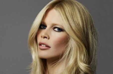 «Is she adopted or what?» Claudia Schiffer’s daughter makes her first public appearance and raises questions