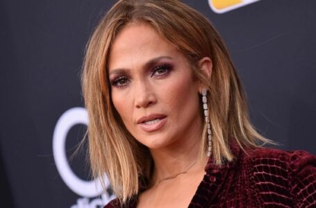 «With a mustache, in baggy clothes!» The transformation of Jennifer Lopez’s daughter raises everyone’s eyebrows