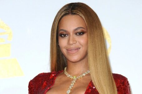 «How dare she?» Beyonce’s latest album cover created a buzz on social media