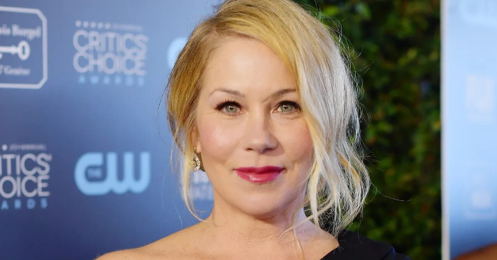  «Sending prayers!» Christina Applegate reveals the astonishing truth behind her diagnosis and seeks our support