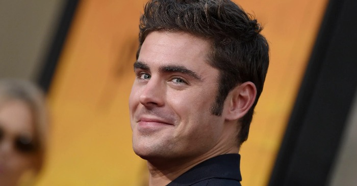  «His plastic surgeon should be in a jail!» Zac Efron showed up after a jaw surgery and stirred up controversy