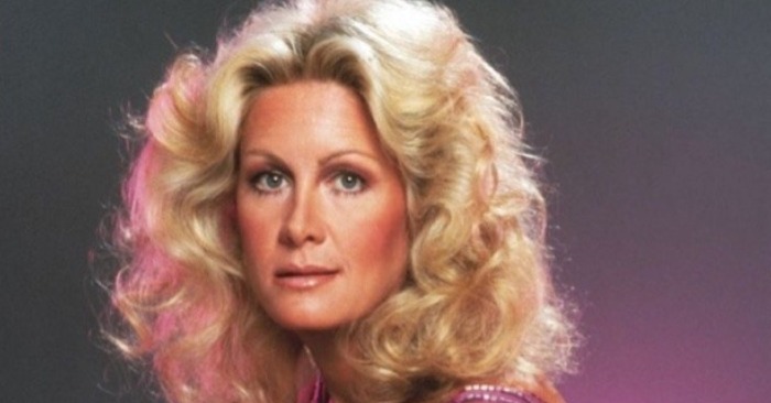  «A beauty icon then, a monster now!» The way Joan Van Ark has changed became the subject of heated discussions