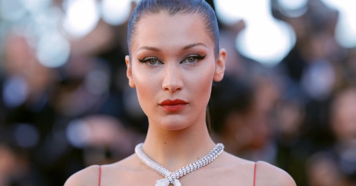  «Married men, don’t dare to look at this!» Bella Hadid’s scandalous Red Carpet appearance is making headlines