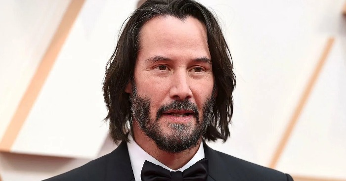  «His girlfriend can’t even stand next to her!» Keanu Reeves went public with his mother and everyone is saying the same thing