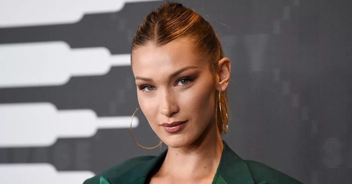  «Makeup is not needed when your name is Bella Hadid!» The model’s recent TikTok post is making headlines