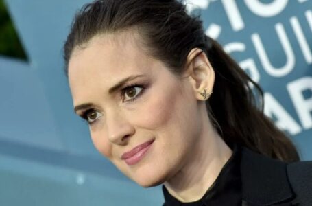 «What did she find in him?» Winona Ryder’s rare appearance with her boyfriend raised everyone’s eyebrows